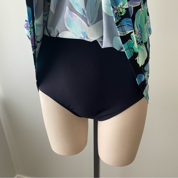 Caribbean Joe Swim Dress Swimsuit One Piece Halter Floral Size 10 - Picture 5 of 8